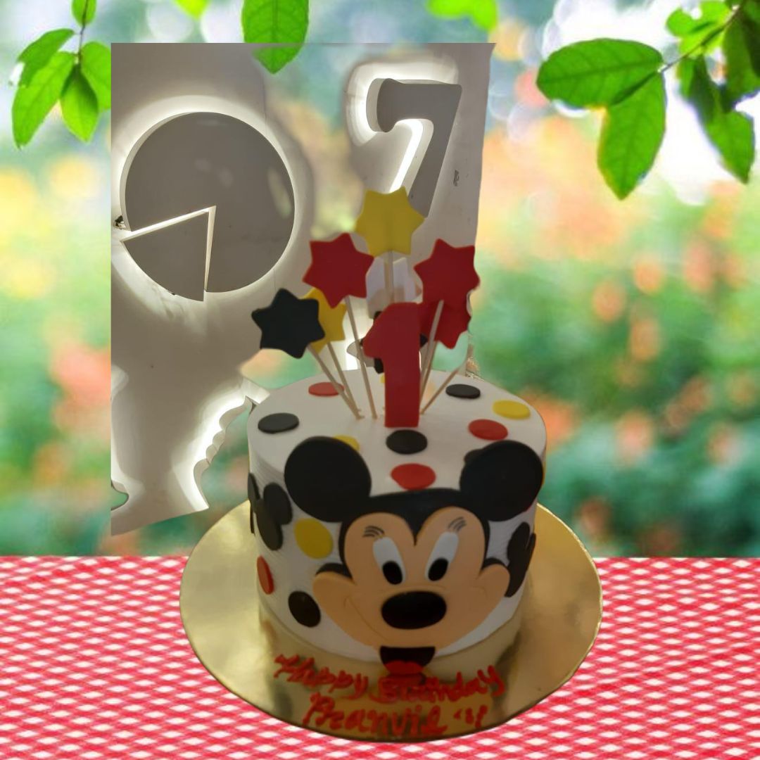 Mickey Mouse Cake